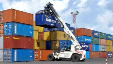 Vận chuyển container hàng công nghiệp từ cảng Hải Phòng đến các khu công nghiệp miền Bắc